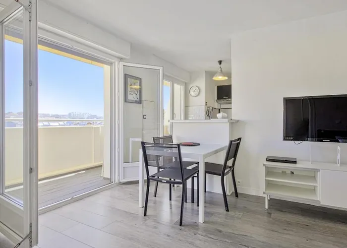 Arche - Welkeys Μπιαρίτζ