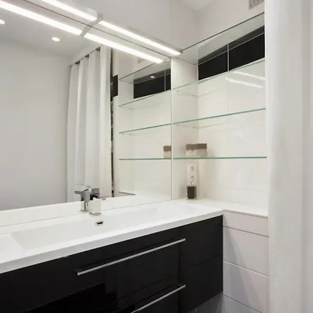 Arche - Welkeys Apartman *